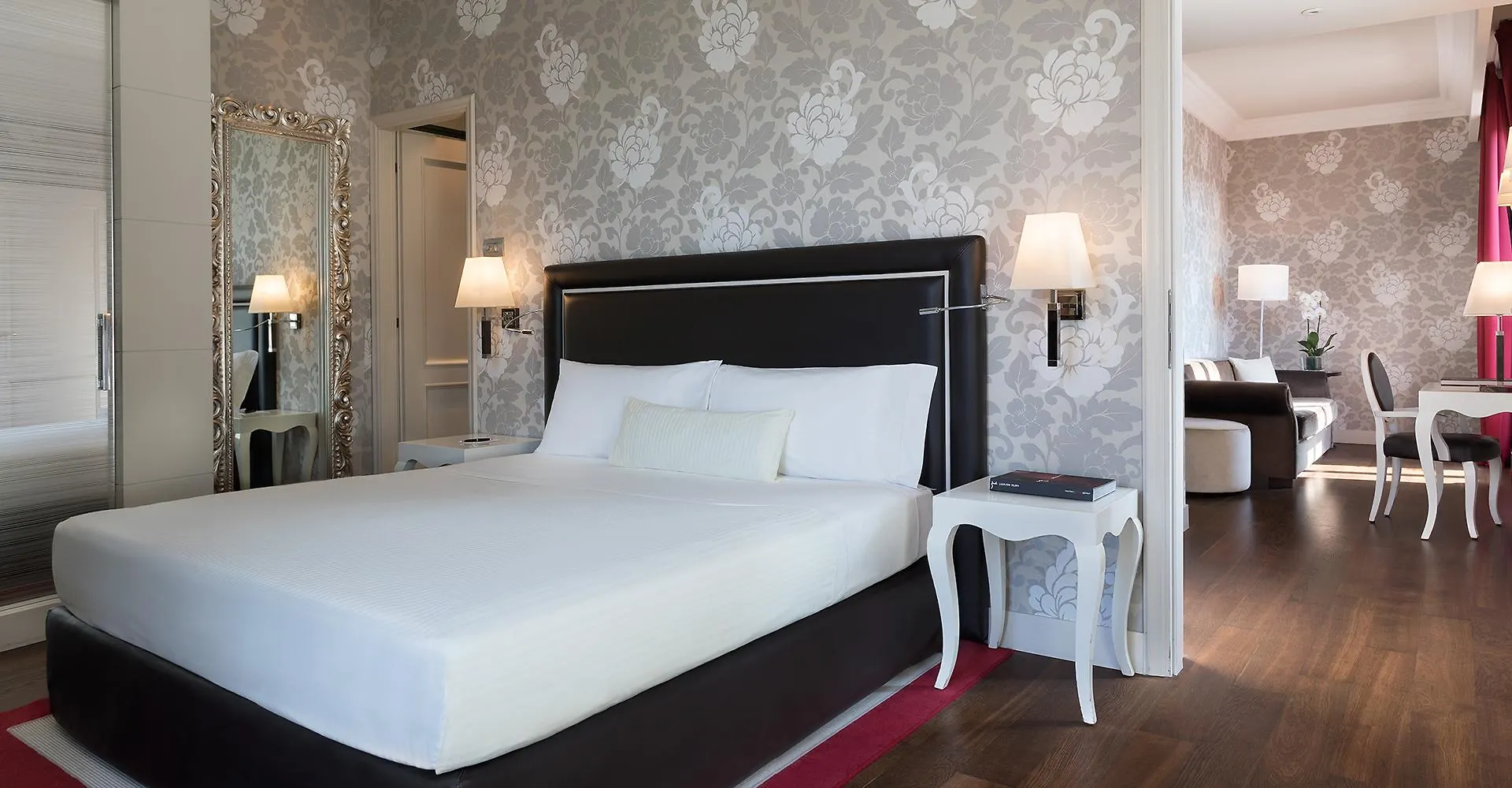 Sina De La Ville Milan Hotel