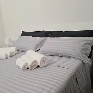 Lu.na Apartment Bologna