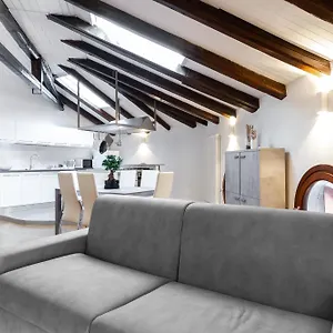 Attic Floor Venice Apartment Mestre